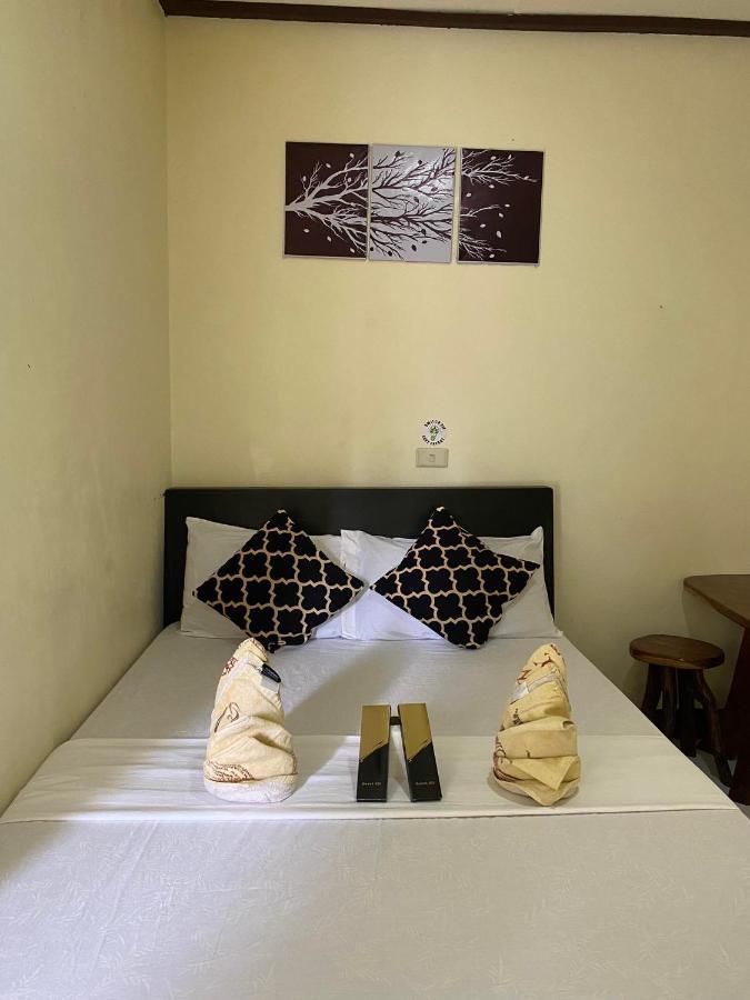 Mia Affordable Rooms El Nido Zewnętrze zdjęcie
